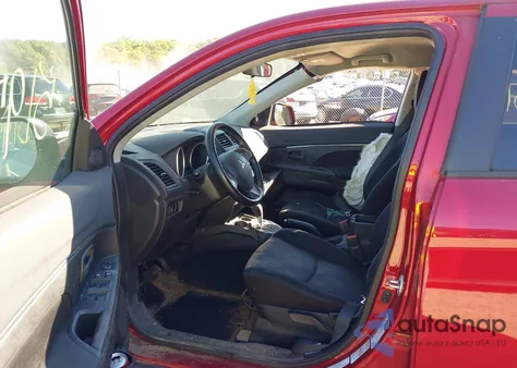 2015 Mitsubishi Outlander Sport Es z USA, uszkodzony, nr VIN 4A4AR3AU0FE058031